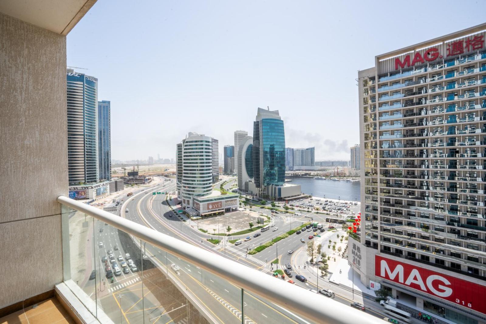 RH- Burj Al Nujoom, Downtown, 2BR near Dubai Mall Apartment Luaran gambar