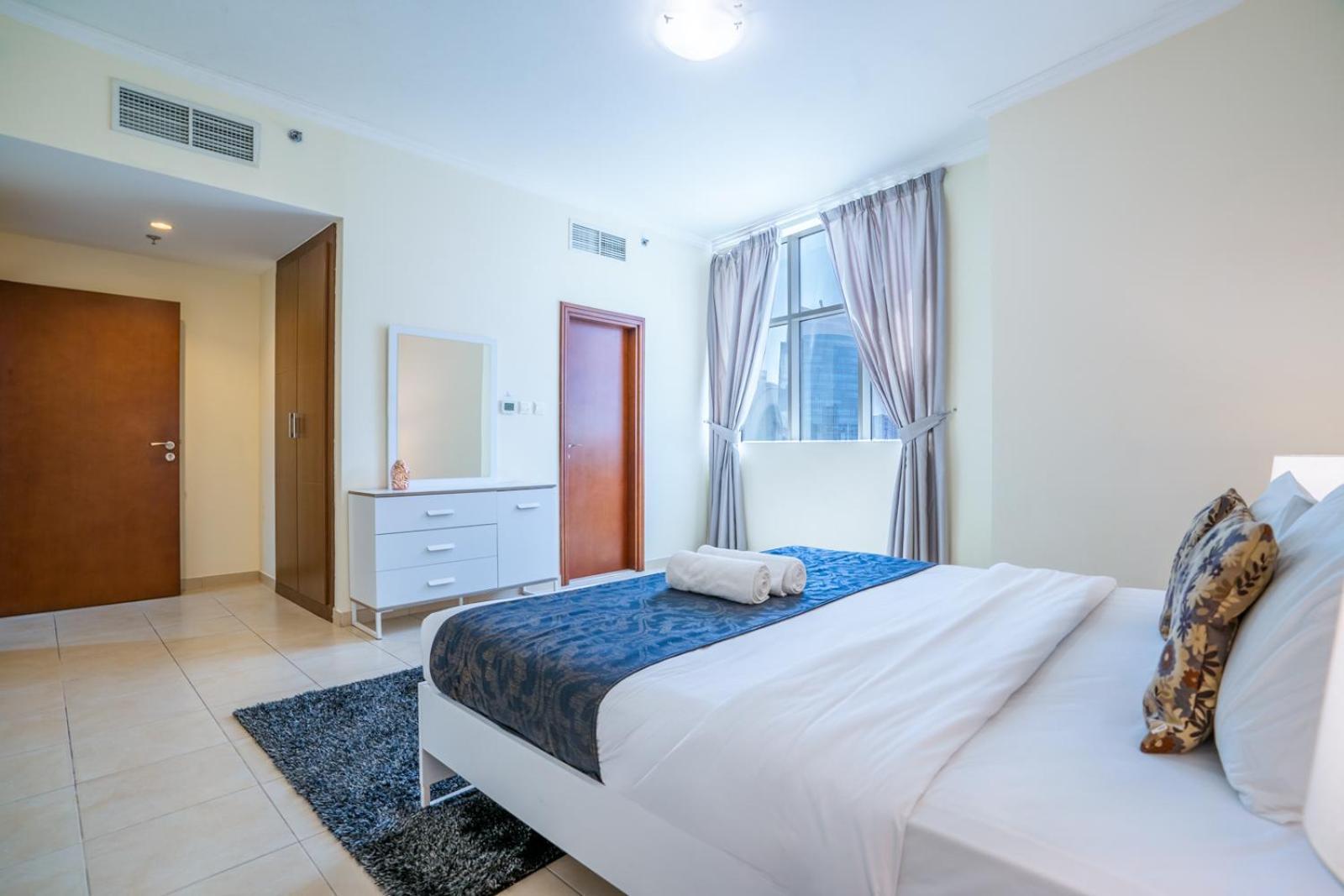 RH- Burj Al Nujoom, Downtown, 2BR near Dubai Mall Apartment Luaran gambar